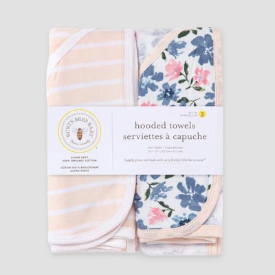 Burt's Bees Baby Burt's Bees Baby® Set Of 2 Botanical Hooded Towel - Light Pink 3 Burt's Bees Baby Burt's Bees Baby® Set Of 2 Botanical Hooded Towel - Light Pink