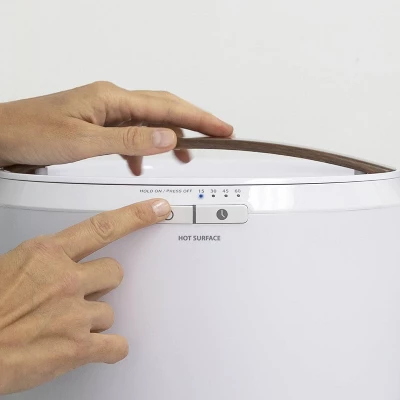 Countertop Towel Warmer Bathroom Towel Holder White - Zadro 4 Countertop Towel Warmer Bathroom Towel Holder White - Zadro - Image 2